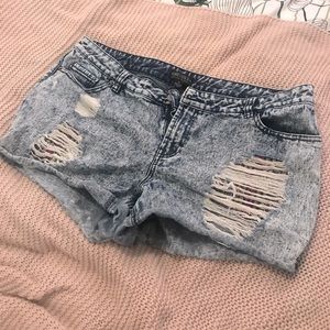 Acid washed mid rise shorts from Forever21